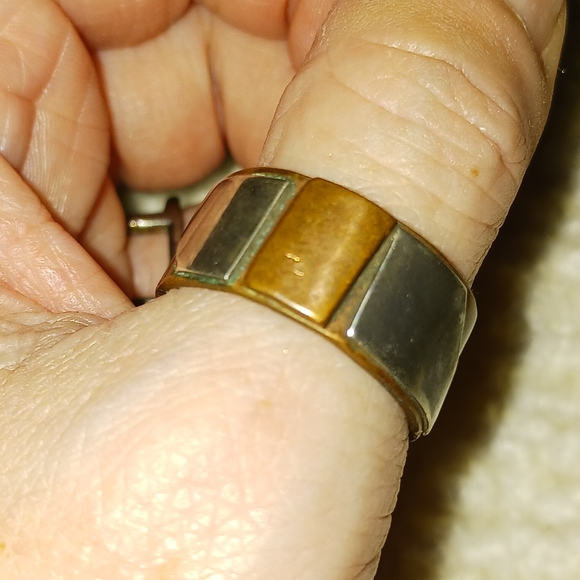 Vintage Rings - Picture 7 of 9